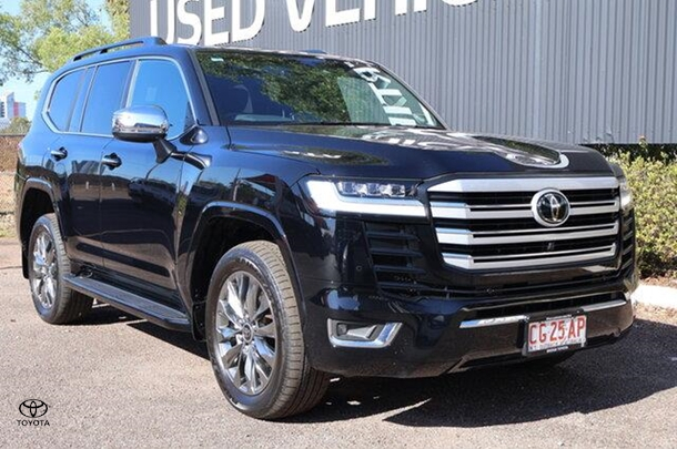 Image of 2025 Toyota Landcruiser Sahara ZX