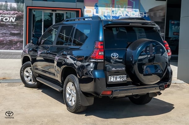 2022 Toyota Landcruiser Prado GXL in Black