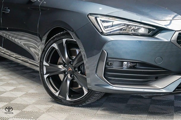 2022 CUPRA Leon VZ in Grey