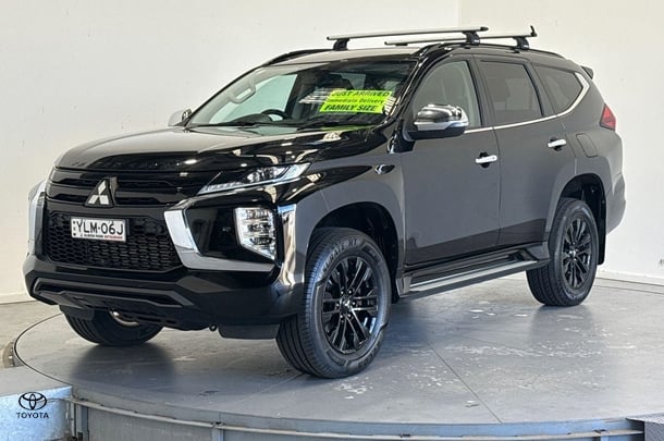 Image of 2022 Mitsubishi Pajero Sport GSR