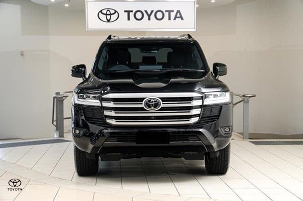 2023 Toyota Landcruiser VX in Black