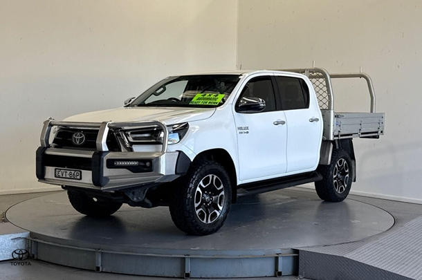Image of 2022 Toyota Hilux SR5