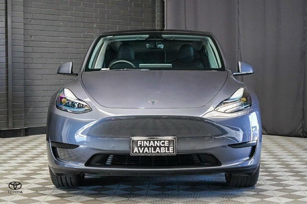 2023 Tesla Model Y Rear-Wheel Drive in Grey