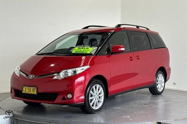 Image of 2019 Toyota Tarago GLX