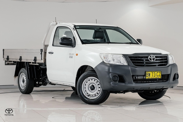 2013 Toyota Hilux Workmate in White