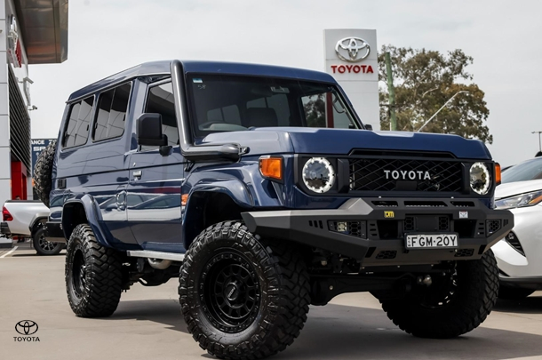 2023 Toyota Landcruiser GXL in Blue