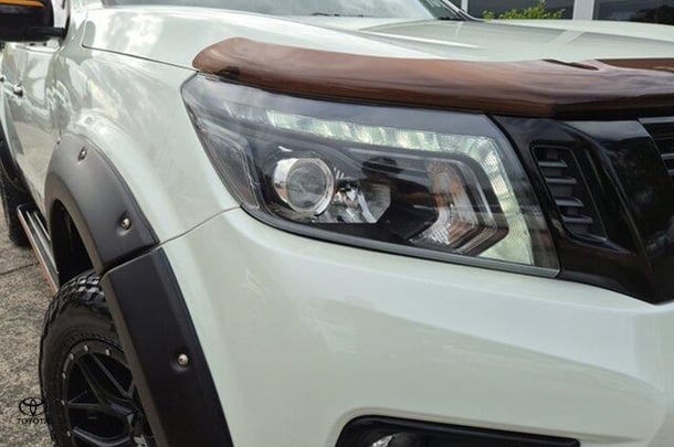 2019 Nissan Navara N-TREK in White