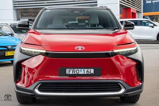 2024 Toyota bZ4X Base in Red