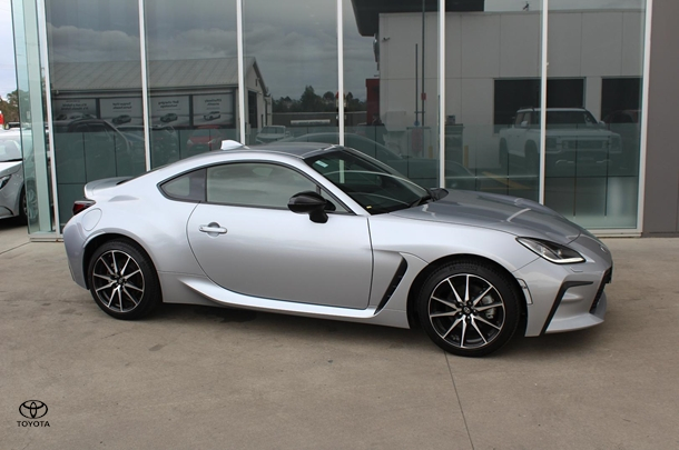 2023 Toyota GR86 GT in Silver