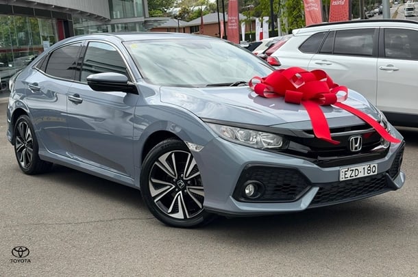 2017 Honda Civic VTi-L in Grey