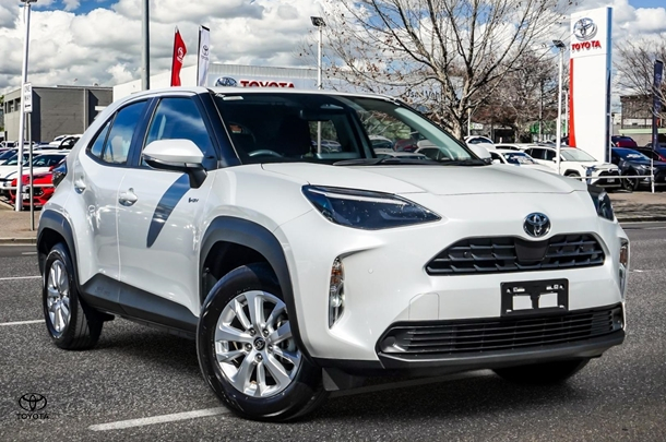 Image of 2025 Toyota Yaris Cross GX