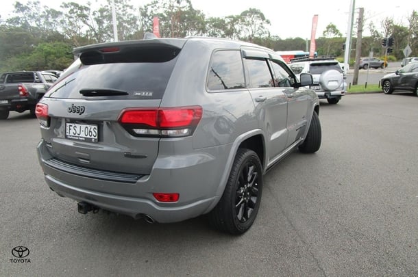 2021 Jeep Grand Cherokee Trailhawk in Grey