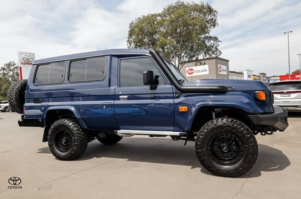 2023 Toyota Landcruiser GXL in Blue