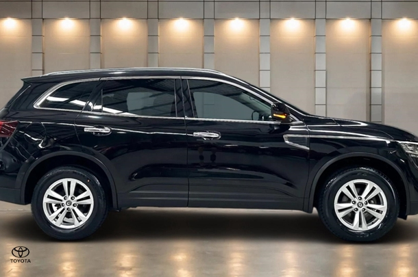 2017 Renault Koleos Life in Black