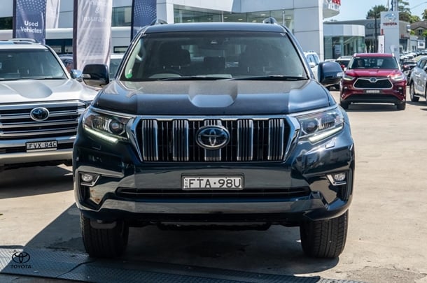 2022 Toyota Landcruiser Prado GXL in Black