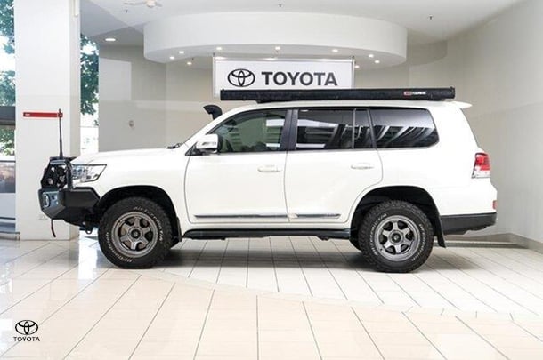 2018 Toyota Landcruiser Sahara in White