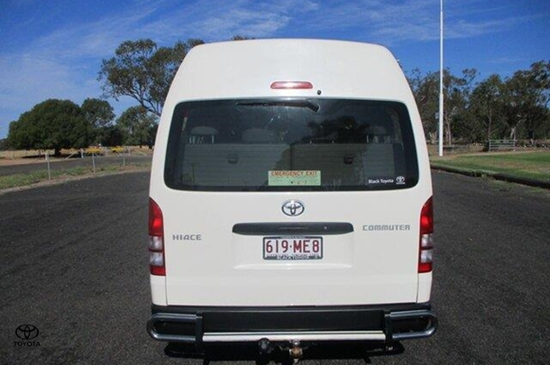 2015 Toyota Hiace SLWB in White