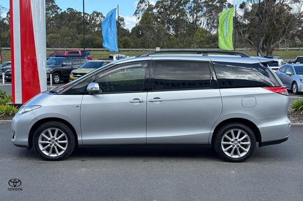 2019 Toyota Tarago GLX in Silver