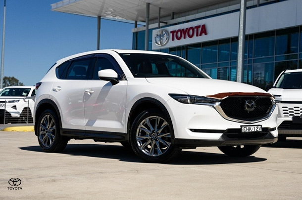 Image of 2019 Mazda CX-5 Akera