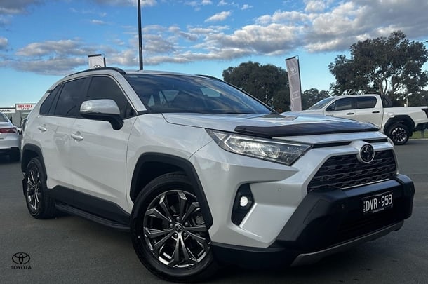 Image of 2023 Toyota RAV4 GXL