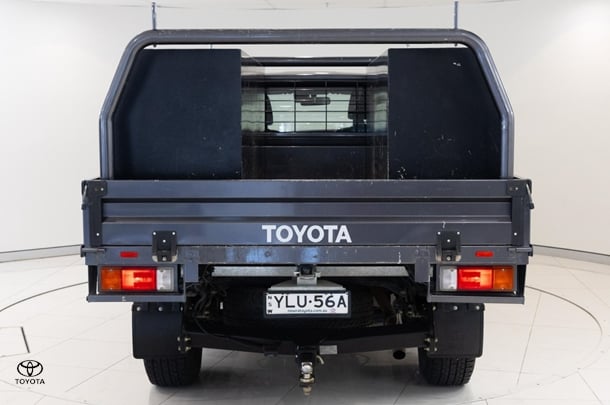 2021 Toyota Hilux SR in Grey