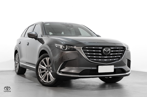 2022 Mazda CX-9 Azami LE in Grey