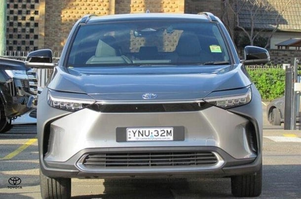 2023 Toyota bZ4X Standard AWD in Silver