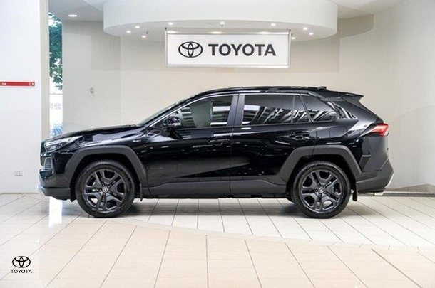 2025 Toyota RAV4 Edge in Black