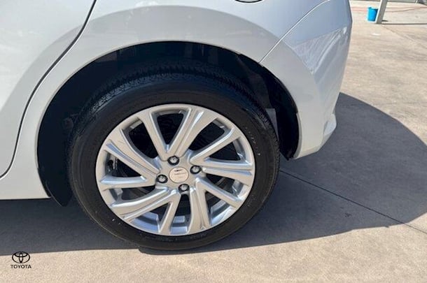 2023 Suzuki Swift GL in Other