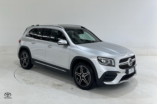Image of 2021 Mercedes-Benz GLB-Class GLB250