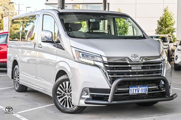 Image of 2019 Toyota Granvia VX
