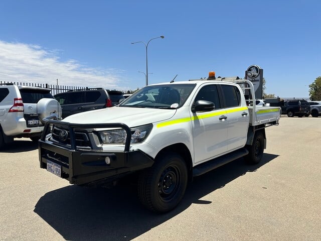 Image of 2021 Toyota Hilux SR