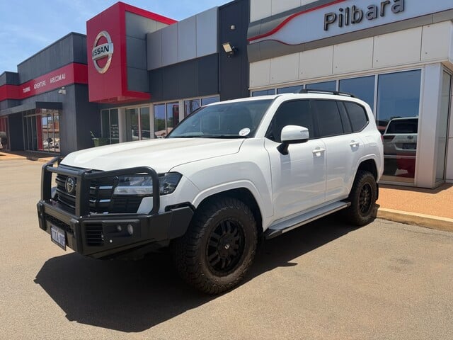 Image of 2024 Toyota LANDCRUISER GXL