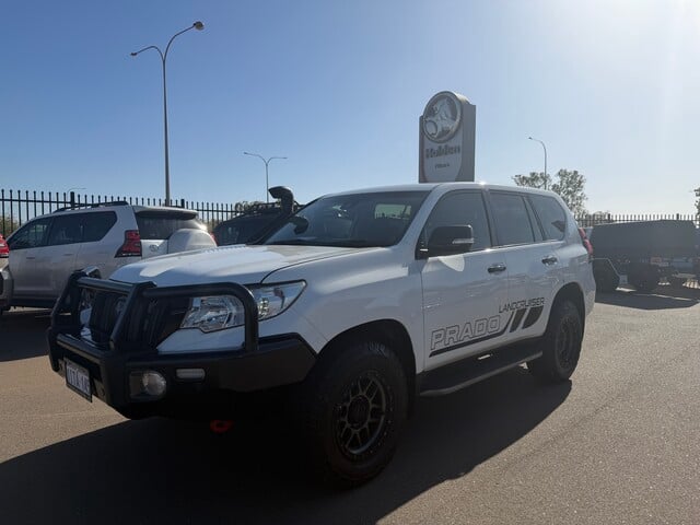 Image of 2017 Toyota Prado GX