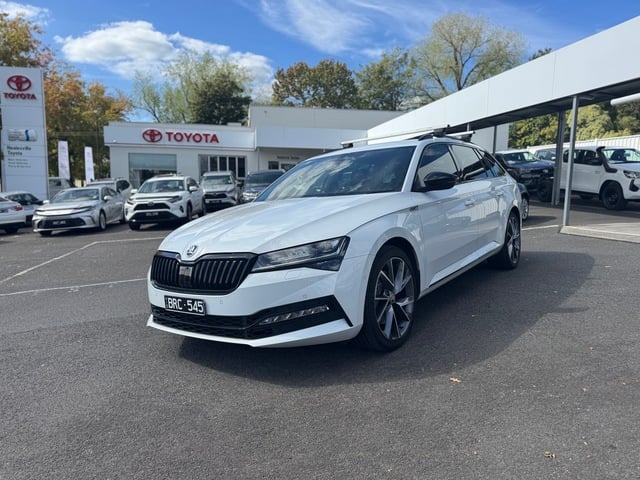 2021 SKODA Superb 206TSI SportLine in White