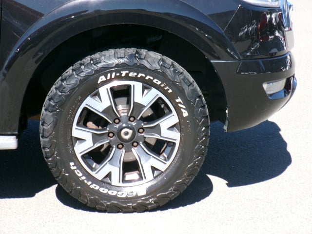 2020 GWM Ute Cannon-L in Black