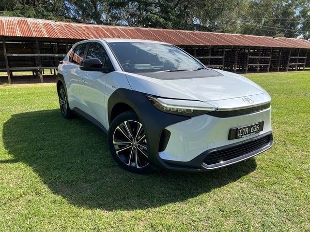 2023 Toyota bZ4X Standard 2WD in White