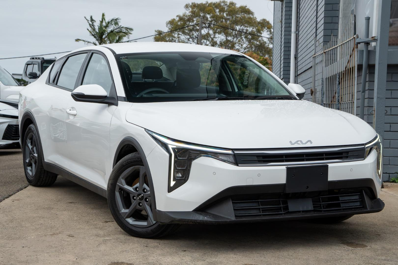 Image of 2025 Kia K4 S