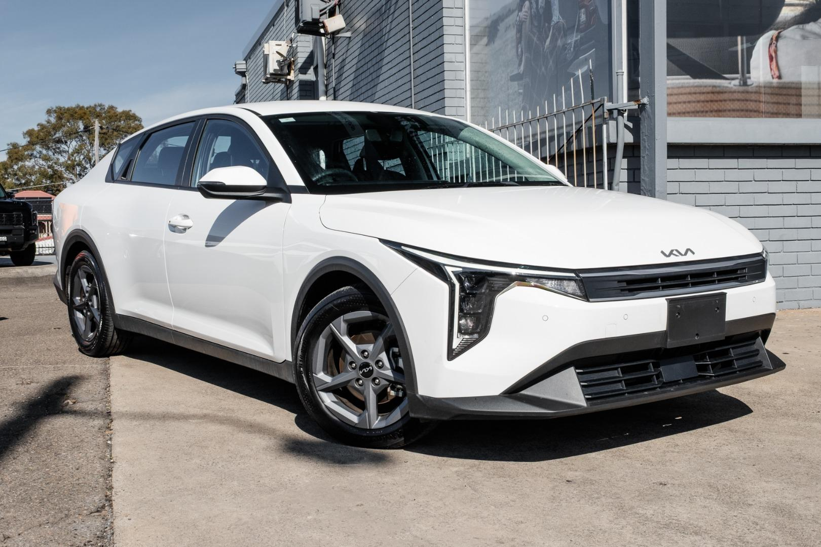 Image of 2025 Kia K4 S
