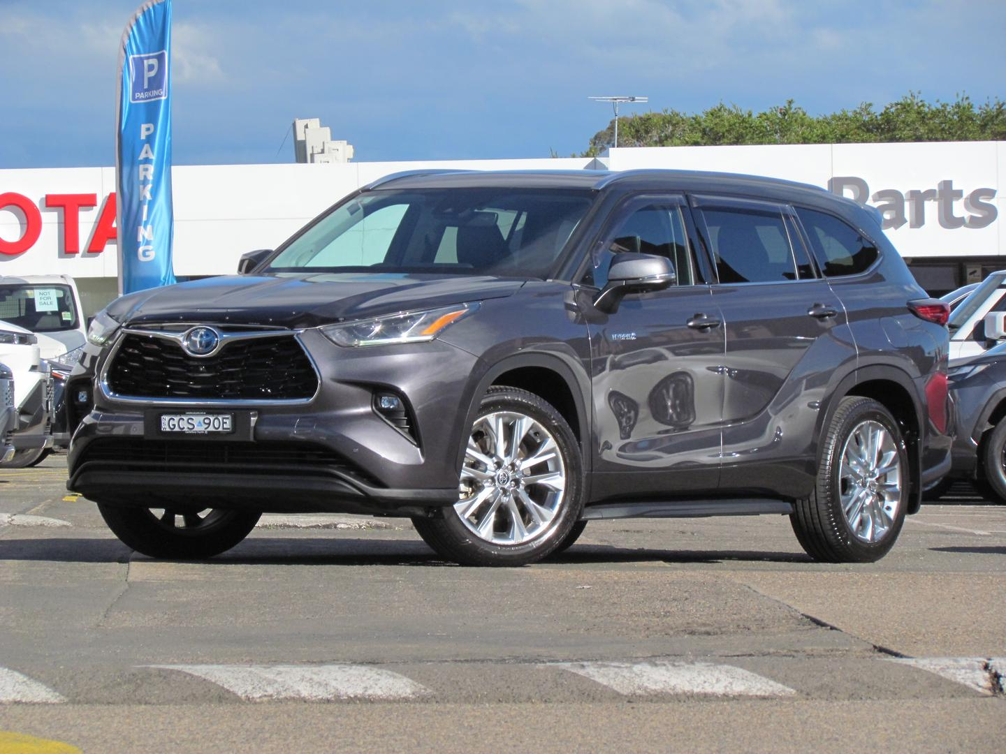 Image of 2023 Toyota Kluger Hybrid AWD GRANDE