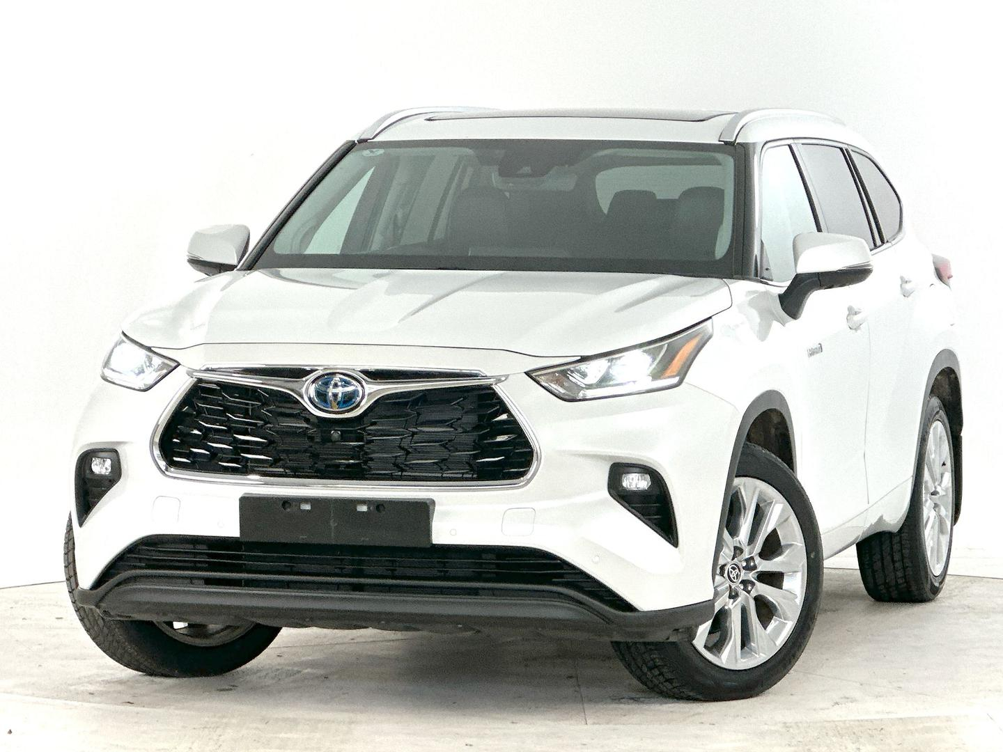 Image of 2022 Toyota Kluger Hybrid AWD GRANDE