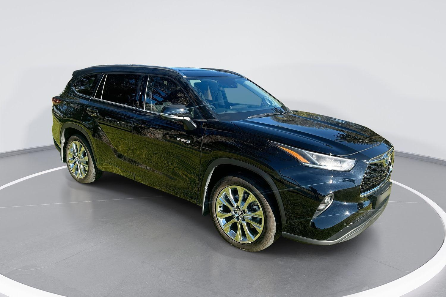 Image of 2024 Toyota Kluger Hybrid AWD GRANDE