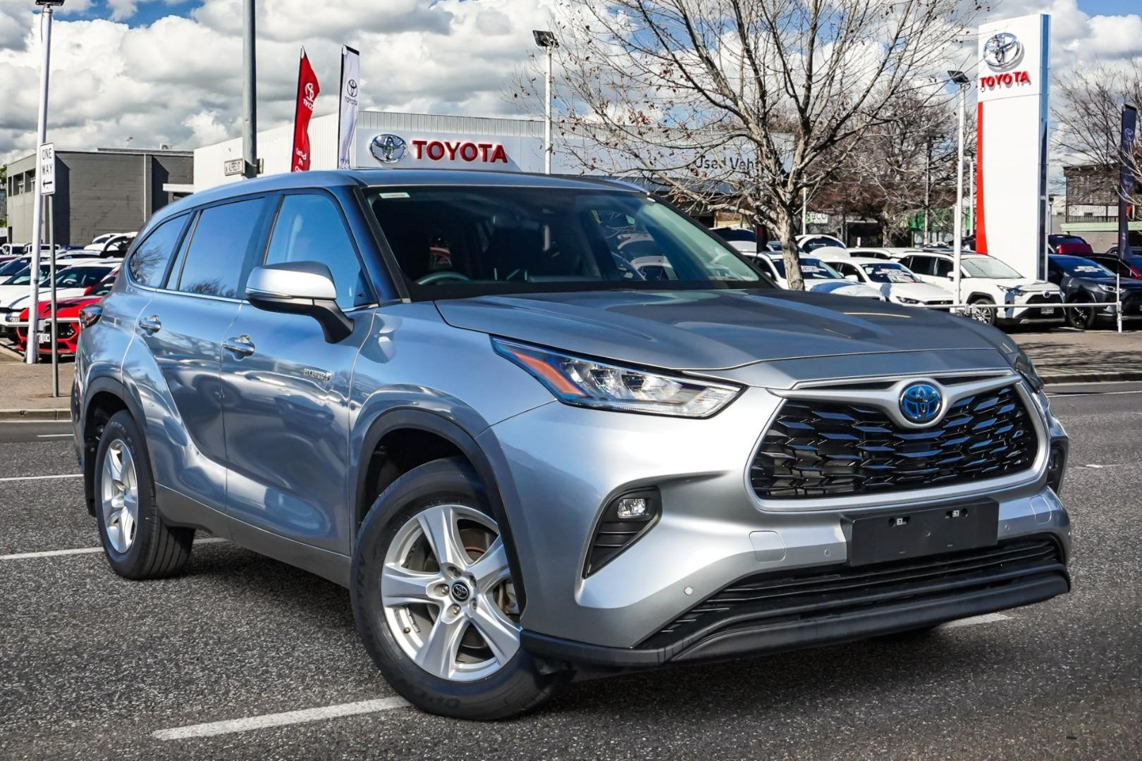 Image of 2024 Toyota Kluger Hybrid GX AWD
