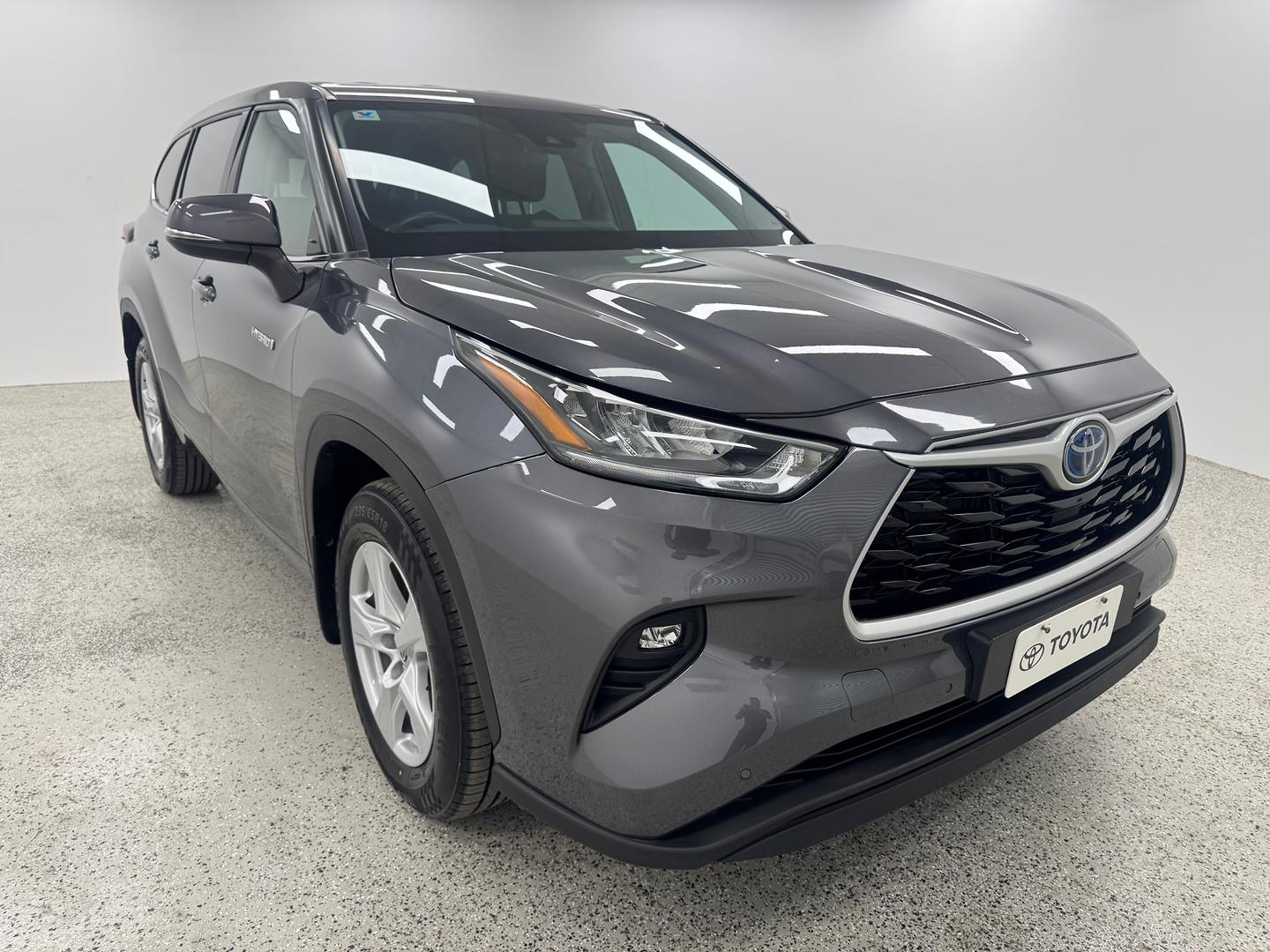 Image of 2024 Toyota Kluger Hybrid GX AWD