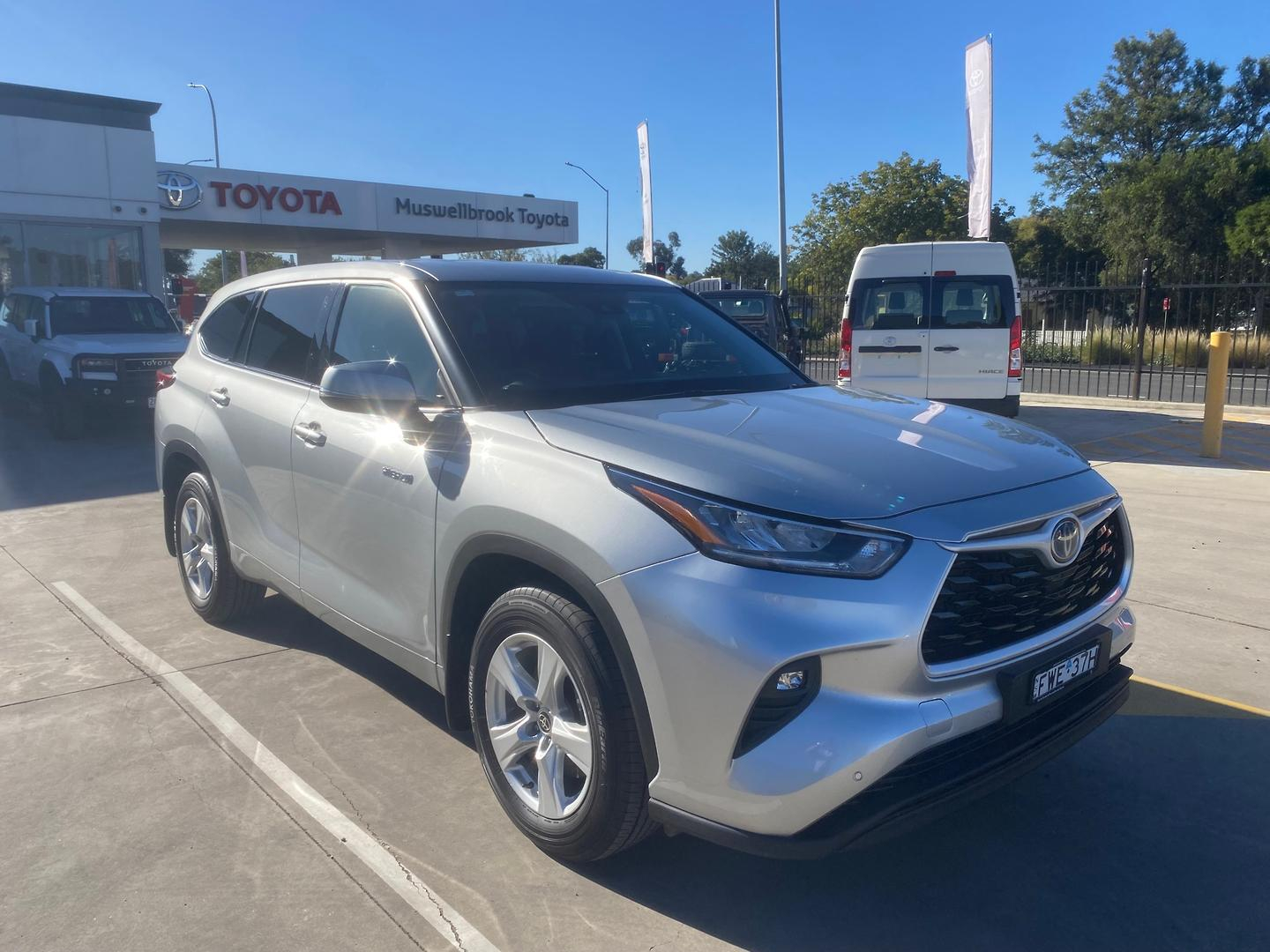Image of 2022 Toyota Kluger Hybrid GX AWD