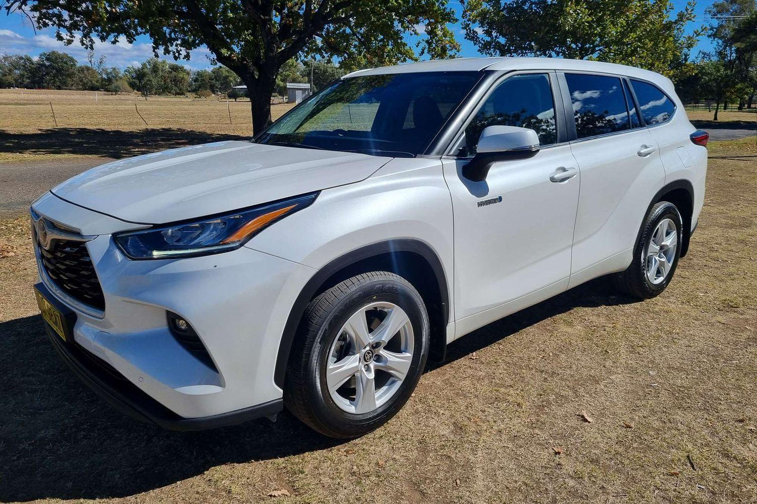 Image of 2023 Toyota Kluger Hybrid GX AWD