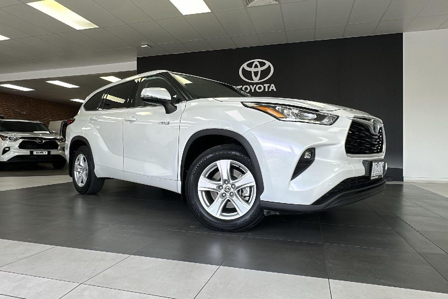 Image of 2021 Toyota Kluger Hybrid GX AWD
