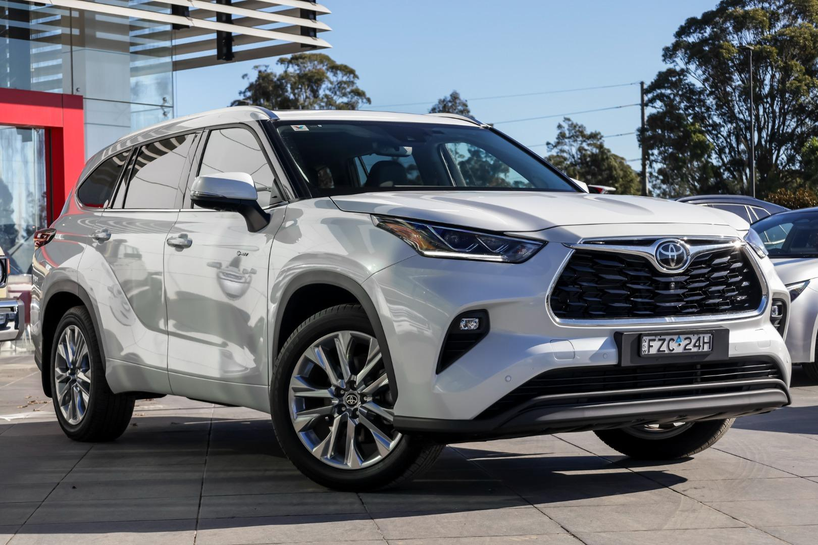 Image of 2024 Toyota Kluger Hybrid AWD GRANDE