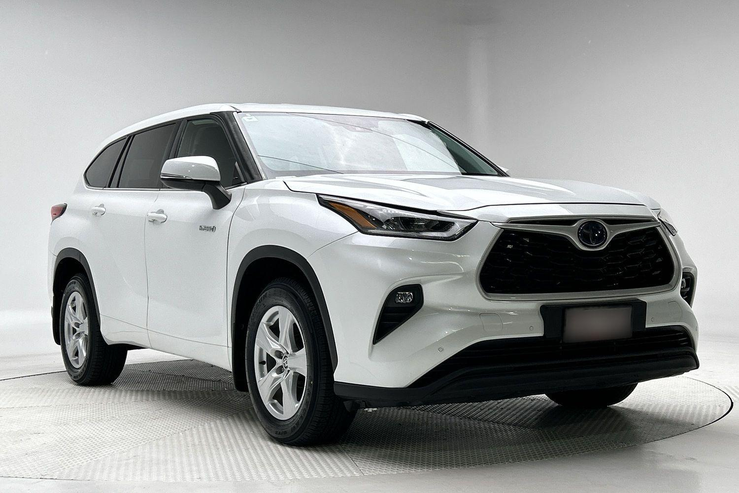 Image of 2022 Toyota Kluger Hybrid GX AWD