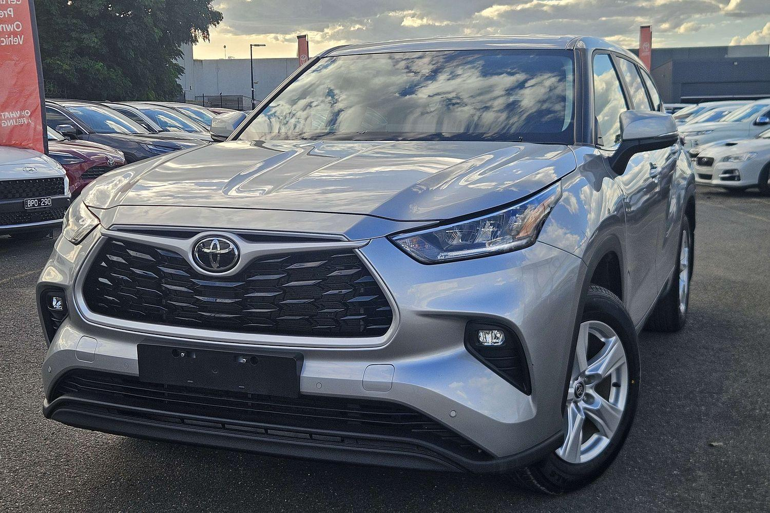 Image of 2022 Toyota Kluger GX-2WD